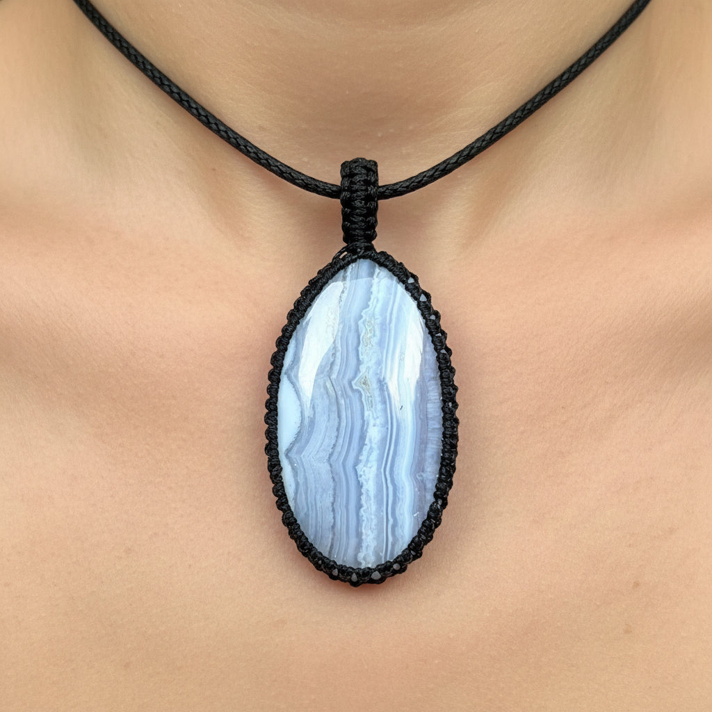 Blue Lace agate pendant