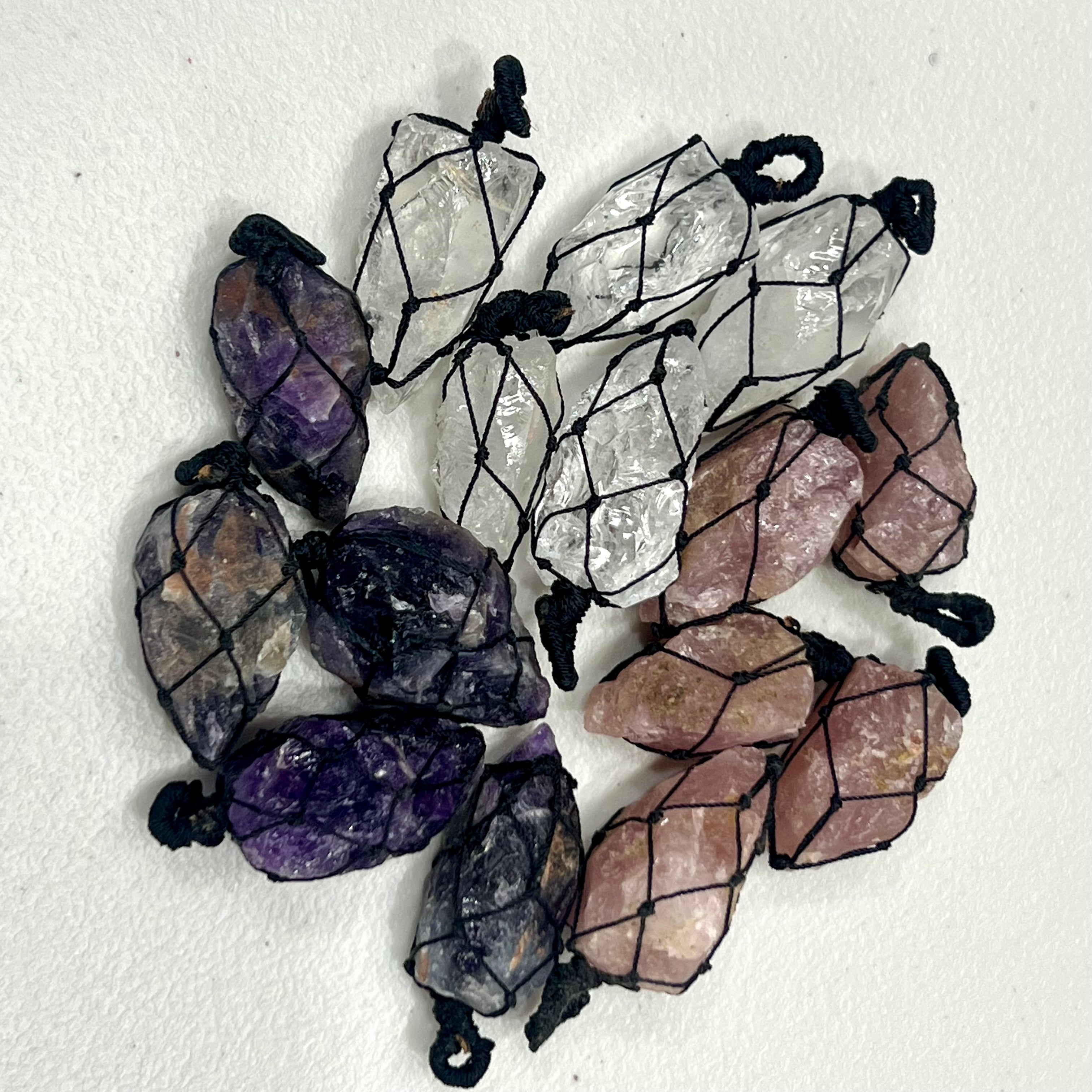 Trio Power - 15 Pieces (5 Amethyst, 5 Rose Quartz and 5 Clear Quartz)