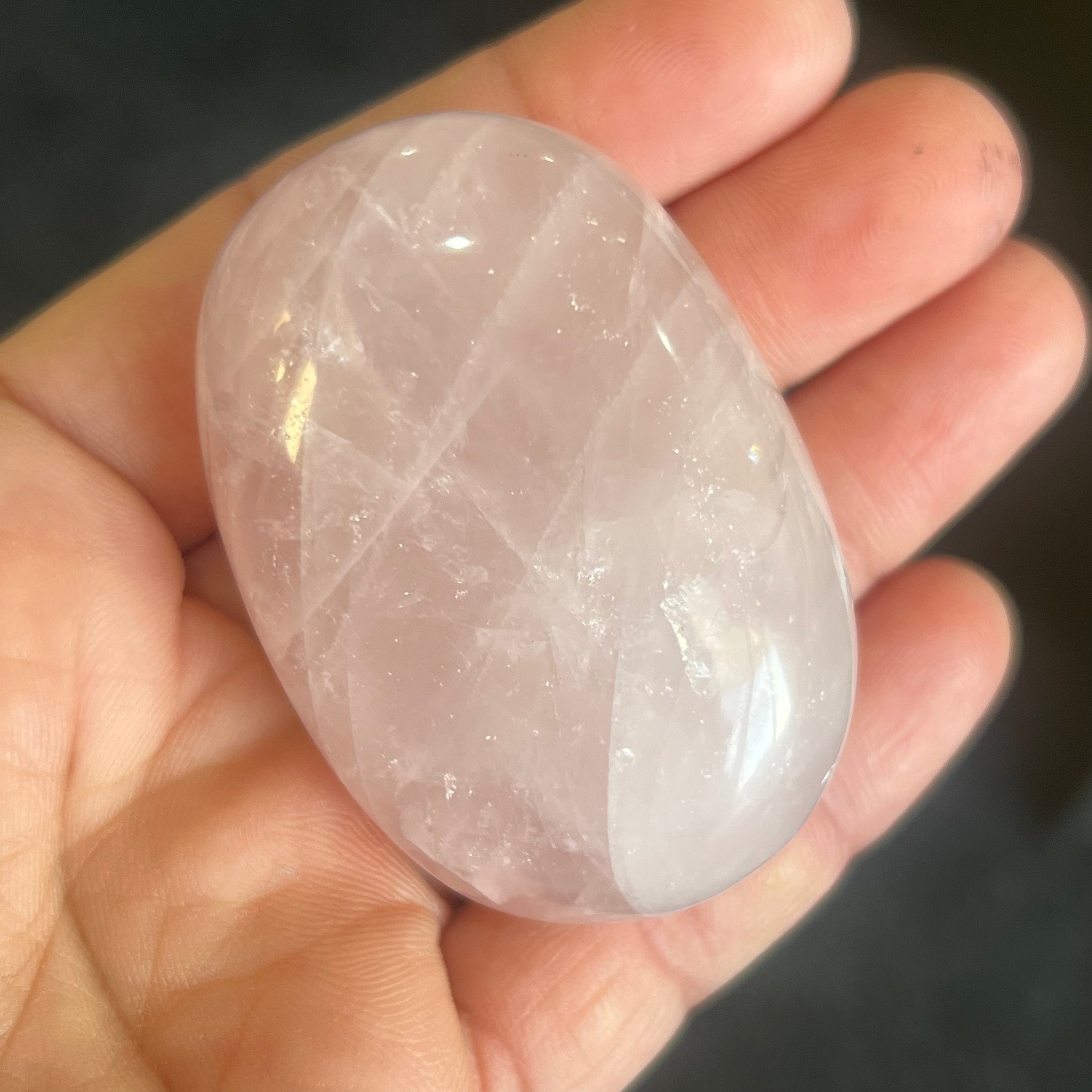 Rose Quartz Palmstone image 0