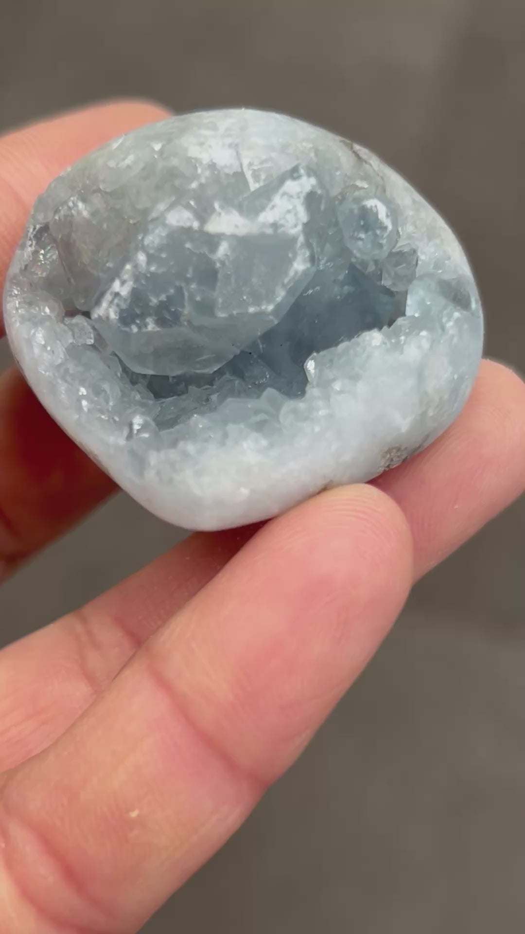 Celestite cluster heart